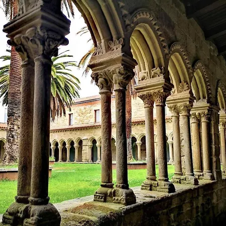 In Near Hot Springs Daire *