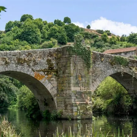 Daire In Near Hot Springs Ourense