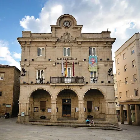 In Near Hot Springs Daire